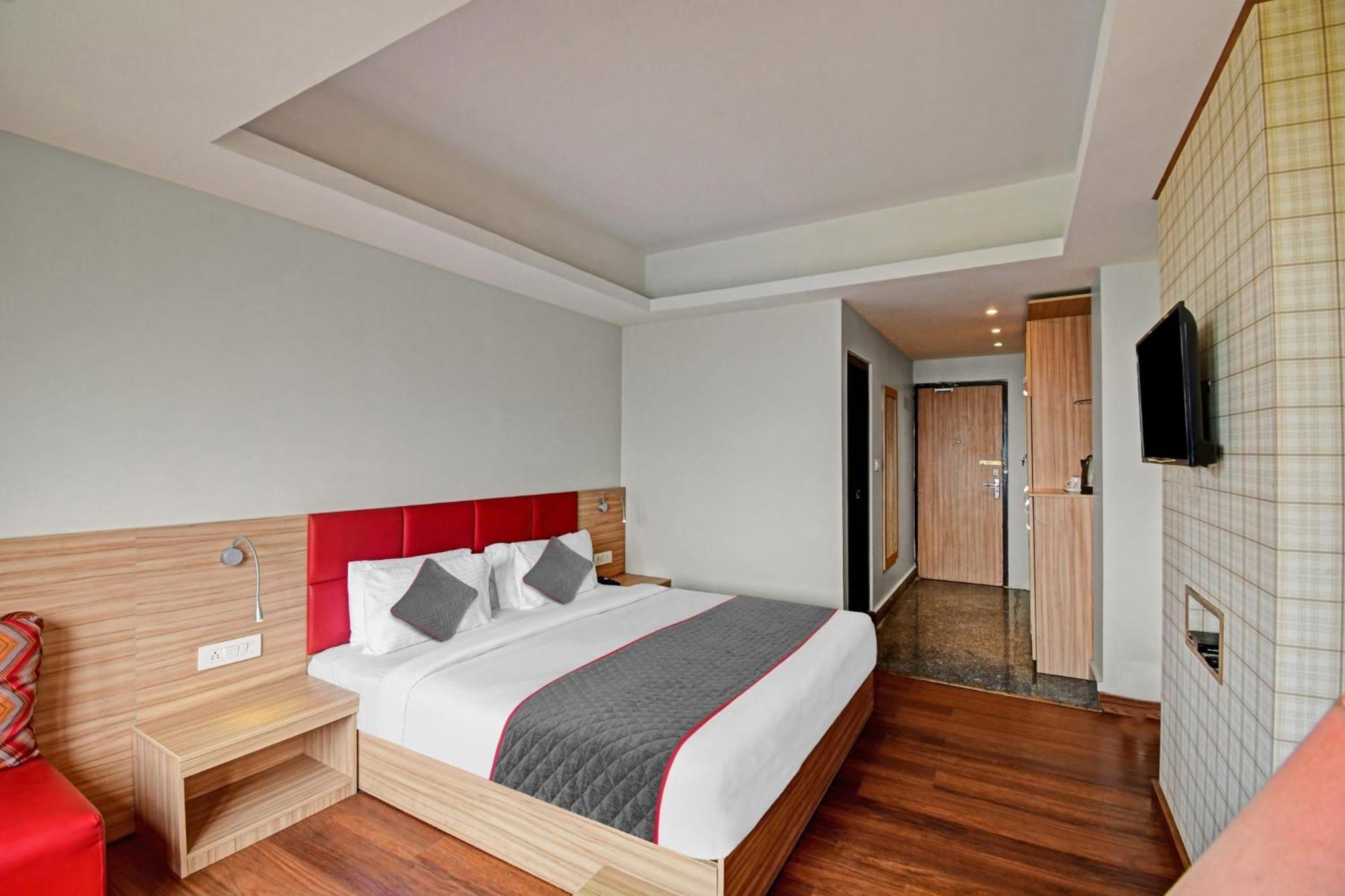 Townhouse Mansarovar Hotel Гангток Екстериор снимка